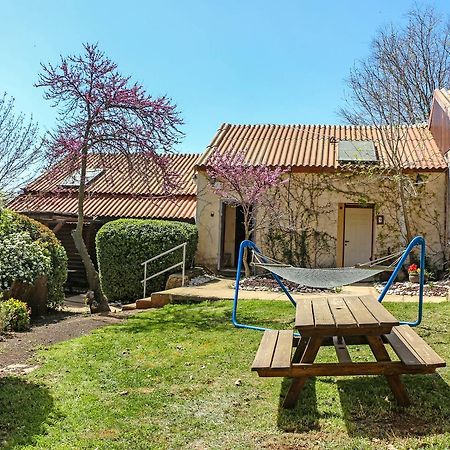 Bed and Breakfast Odem Country Lodging Exteriér fotografie